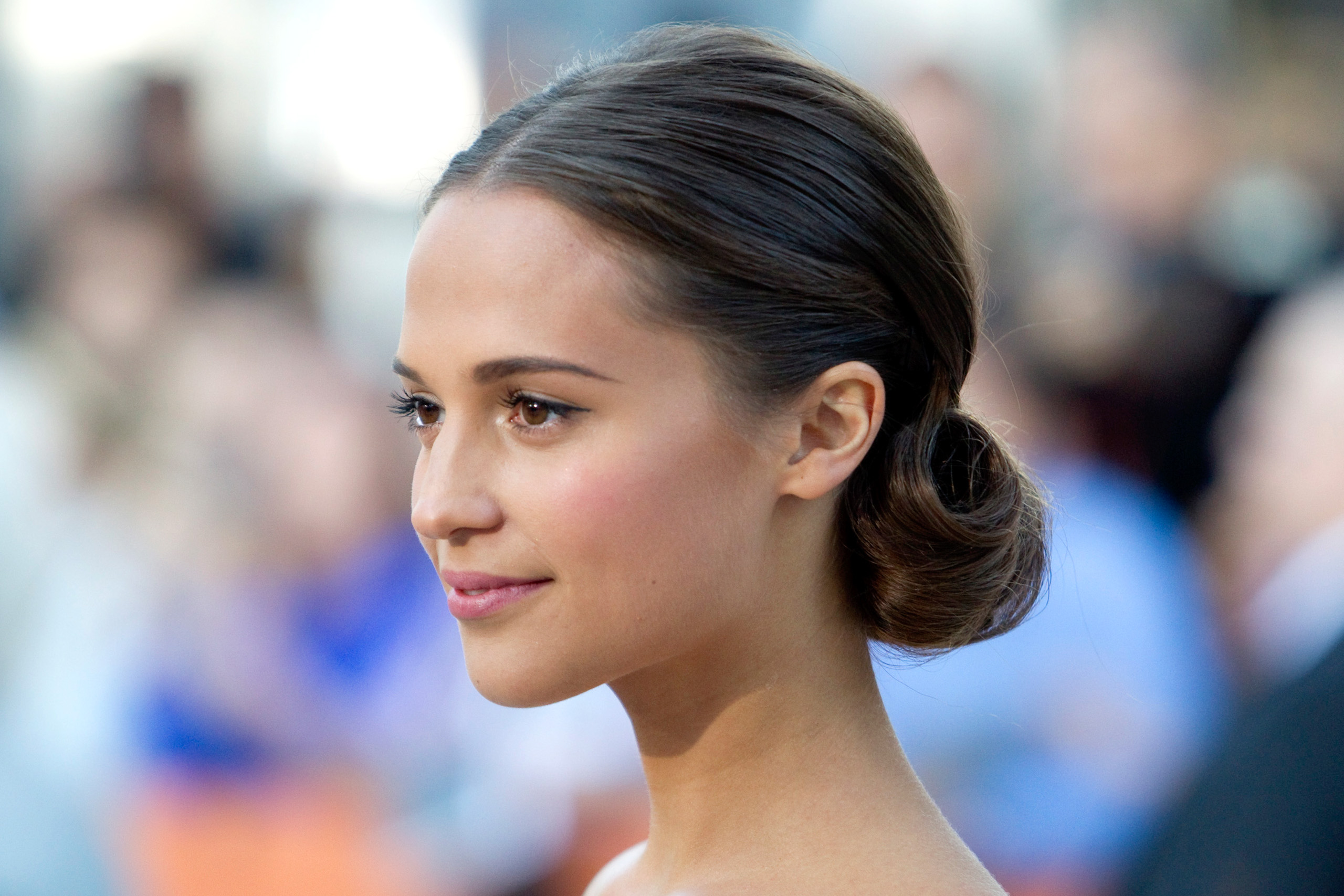 Alicia Vikander.jpg