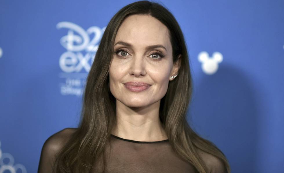 AngelinaJolie1.jpg